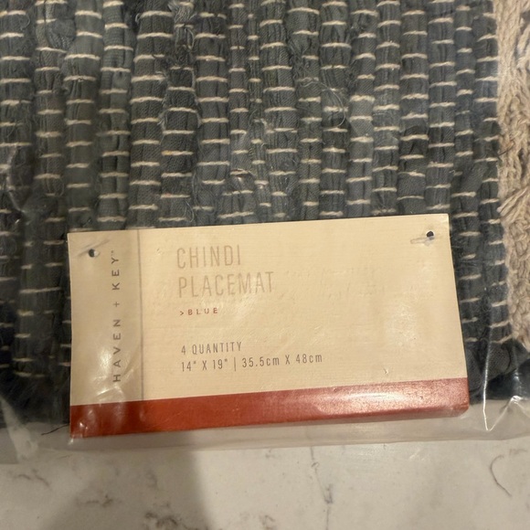 Placemats - Picture 2 of 4